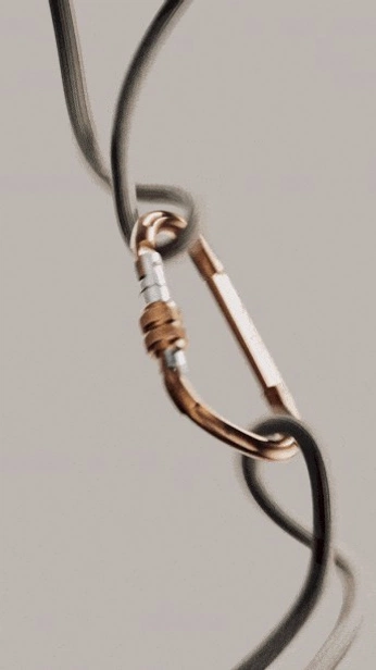 A cover of "Ear Piece Vibes" cluster. The owner is marshallo. The cluster consists of 71 elements.