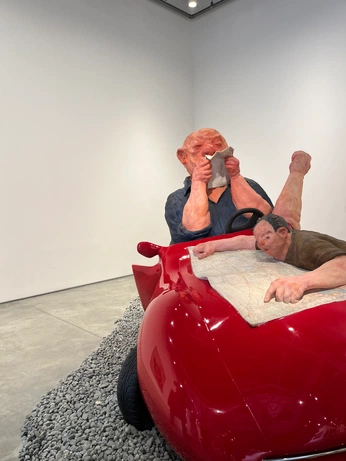 A cover of "exhbtn" cluster. The owner is moonbender. The cluster consists of 3 elements.