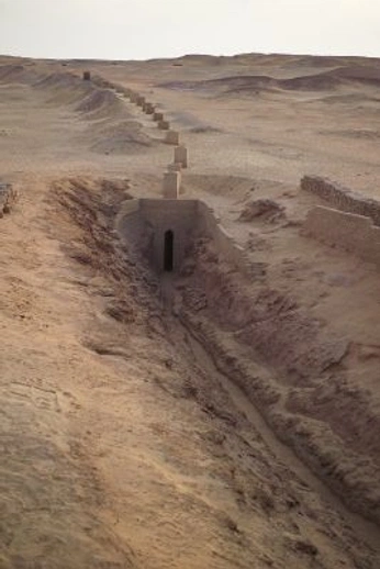 A cover of "The door opened…" cluster. The owner is bwilder. The cluster consists of 3 elements.