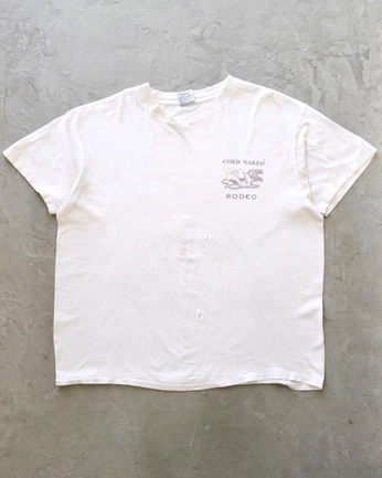 A cover of "T-SHIRT" cluster. The owner is robinsvensson. The cluster consists of 24 elements.