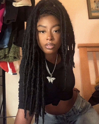 A cover of "PRETTYY" cluster. The owner is crumbrichard. The cluster consists of 61 elements.