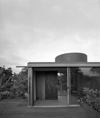 A cover of "Architecture" cluster. The owner is hastrup. The cluster consists of 3 elements.