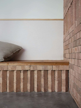 A cover of "brick" cluster. The owner is jdziad. The cluster consists of 5 elements.