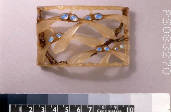 A cover of "Art Noveau" cluster. The owner is helobosco. The cluster consists of 14 elements.