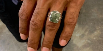 A cover of "setting" cluster. The owner is hazelmushroom7. The cluster consists of 20 elements.