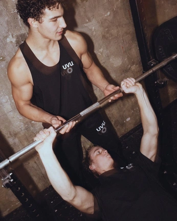 A cover of "Look feel 10" cluster. The owner is dominickv. The cluster consists of 3 elements.