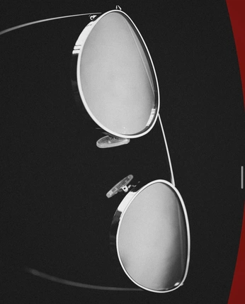 A cover of "Optical Studio" cluster. The owner is bananascones. The cluster consists of 86 elements.