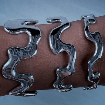 A cover of "gioielli" cluster. The owner is liannedesign. The cluster consists of 172 elements.