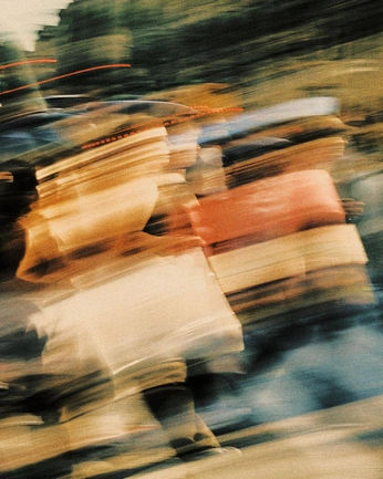 A cover of "Off" cluster. The owner is felixskaara. The cluster consists of 6 elements.