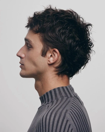 A cover of "Hair" cluster. The owner is murri. The cluster consists of 9 elements.