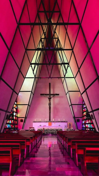 A cover of "arquitecura" cluster. The owner is brau.ayala. The cluster consists of 3 elements.