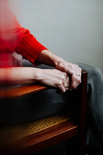 A cover of "hands" cluster. The owner is nntn.ahpg. The cluster consists of 13 elements.