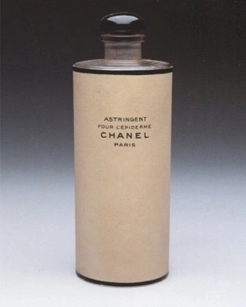 A cover of "flasch" cluster. The owner is benki. The cluster consists of 14 elements.