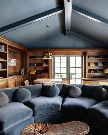 A cover of "fish game room" cluster. The owner is audreyhultman. The cluster consists of 1 element.