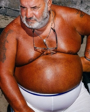 A cover of "Great Photos" cluster. The owner is fermattei. The cluster consists of 8 elements.