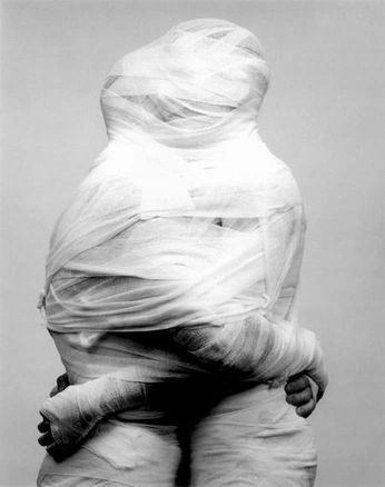 A cover of "Tangled" cluster. The owner is mateusavant. The cluster consists of 14 elements.