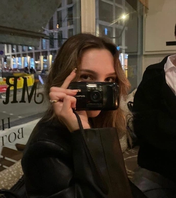 A cover of "life" cluster. The owner is claricestarling. The cluster consists of 7 elements.