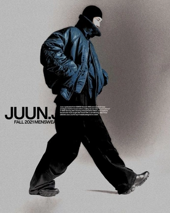 A cover of "models" cluster. The owner is luciagregori. The cluster consists of 3 elements.