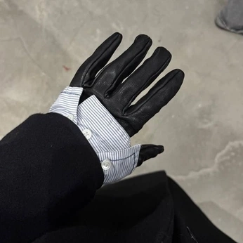 A cover of "Garments" cluster. The owner is 909.k. The cluster description is "Individuality.". The cluster consists of 272 elements.