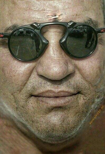 A cover of "glasses" cluster. The owner is diegoe1. The cluster consists of 8 elements.