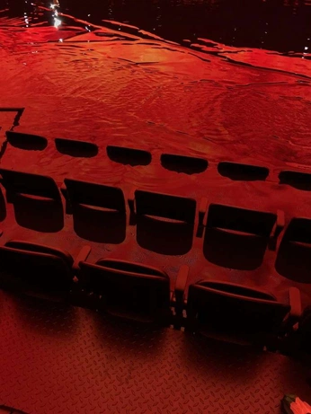 A cover of "RED" cluster. The owner is kgb420. The cluster consists of 12 elements.