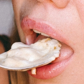 A cover of "PHOTO MOOD" cluster. The owner is leyra. The cluster description is "(GLF) GLOBAL LIBRARY OF FEELINGS". The cluster consists of 2744 elements.