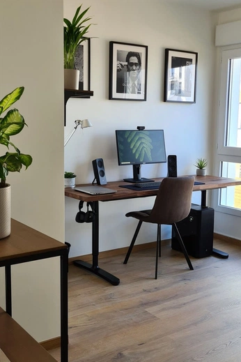 A cover of "Office Setup" cluster. The owner is glermenrik. The cluster consists of 14 elements.