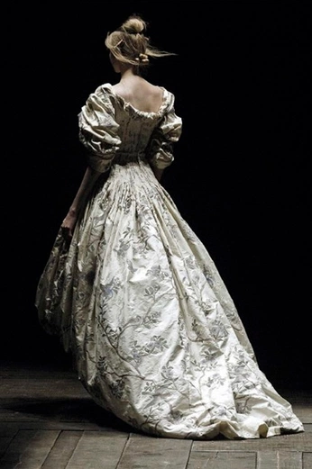 A cover of "1860-1900" cluster. The owner is iserb7is. The cluster consists of 1 element.