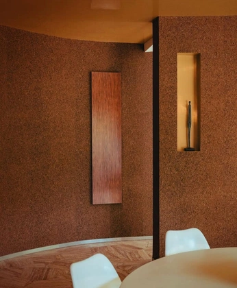 A cover of "Acucork" cluster. The owner is adinastaicu. The cluster consists of 1 element.