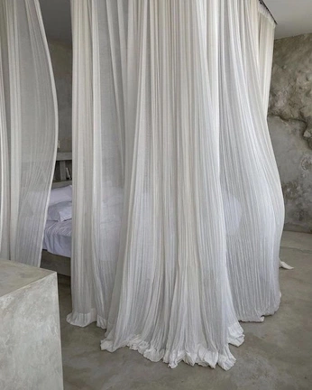 A cover of "build me a home." cluster. The owner is kissesonly. The cluster consists of 36 elements.