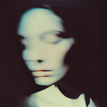 A cover of "photoshop" cluster. The owner is sanikanale. The cluster consists of 4 elements.