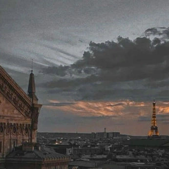 A cover of "Wallpapers" cluster. The owner is tenative. The cluster consists of 57 elements.