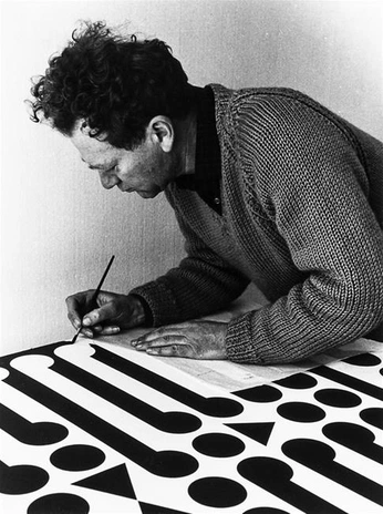 A cover of "fashion fits" cluster. The owner is nicoschroeder. The cluster consists of 128 elements.