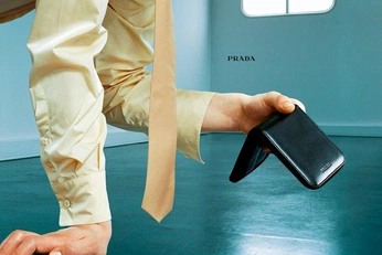 A cover of "prada beauty shoot Ale" cluster. The owner is graco. The cluster consists of 16 elements.