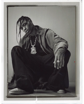 A cover of "Love" cluster. The owner is collinsday. The cluster consists of 4 elements.