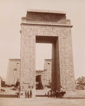 A cover of "ancient worlds" cluster. The owner is majahannahrahel. The cluster consists of 5 elements.