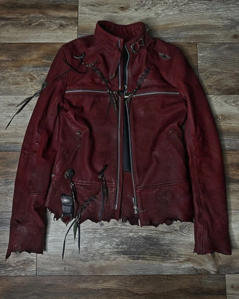 A cover of "Thriftspo" cluster. The owner is rissy. The cluster consists of 3 elements.