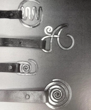 A cover of "OBJECTS" cluster. The owner is alisaoz. The cluster consists of 3 elements.