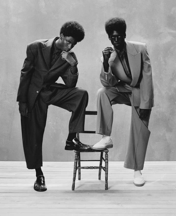 A cover of "Fashion. (Archive)" cluster. The owner is beingtyrell. The cluster consists of 17 elements.