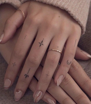 A cover of "Tattoo" cluster. The owner is shruutsss. The cluster consists of 10 elements.