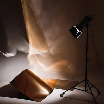 A cover of "Lighting" cluster. The owner is mayaeliza. The cluster consists of 16 elements.