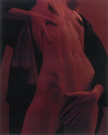 A cover of "body confidence" cluster. The owner is cloudiejobi. The cluster consists of 4 elements.