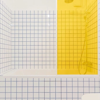 A cover of "interior" cluster. The owner is chiuyin. The cluster consists of 22 elements.