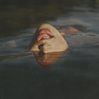 A cover of "Experiment" cluster. The owner is isleofecho. The cluster consists of 4 elements.