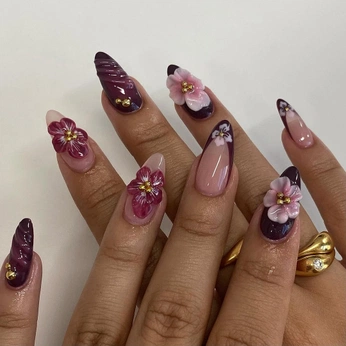 A cover of "Spring Nails 💅🏼" cluster. The owner is aestheticgirly12. The cluster consists of 1 element.