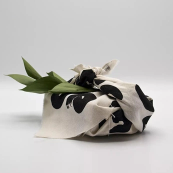 A cover of "Fabric" cluster. The owner is nakunglee. The cluster consists of 1 element.