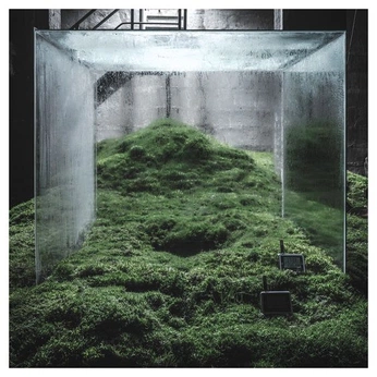 A cover of "contained [broad]" cluster. The owner is kaitlynsphotos. The cluster consists of 10 elements.