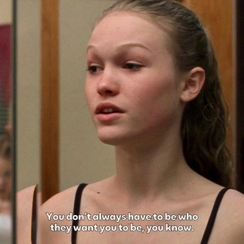 A cover of "quotes" cluster. The owner is ennazt. The cluster consists of 12 elements.