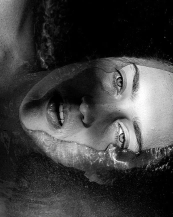 A cover of "Grateful Aura" cluster. The owner is derlette. The cluster consists of 356 elements.