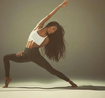 A cover of "Mind • Body" cluster. The owner is demiest9. The cluster consists of 5 elements.